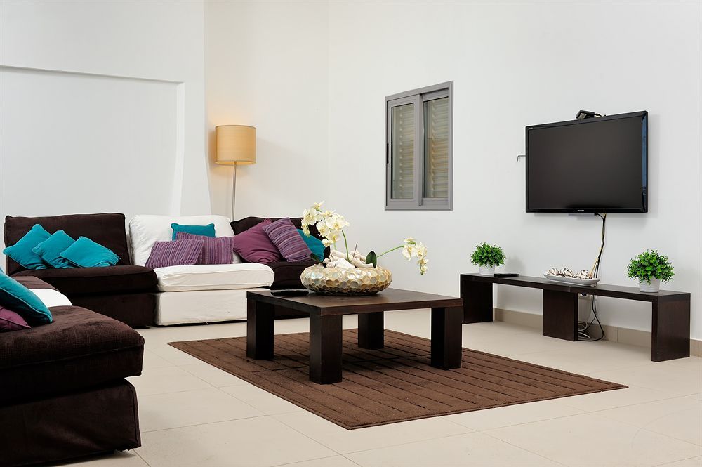 Boutique Hotel Bougainvillea คราเลนไดค์ ภายนอก รูปภาพ